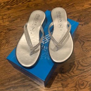 NEW Italian Shoemakers Sandals Jewel Bead Silver Comfort